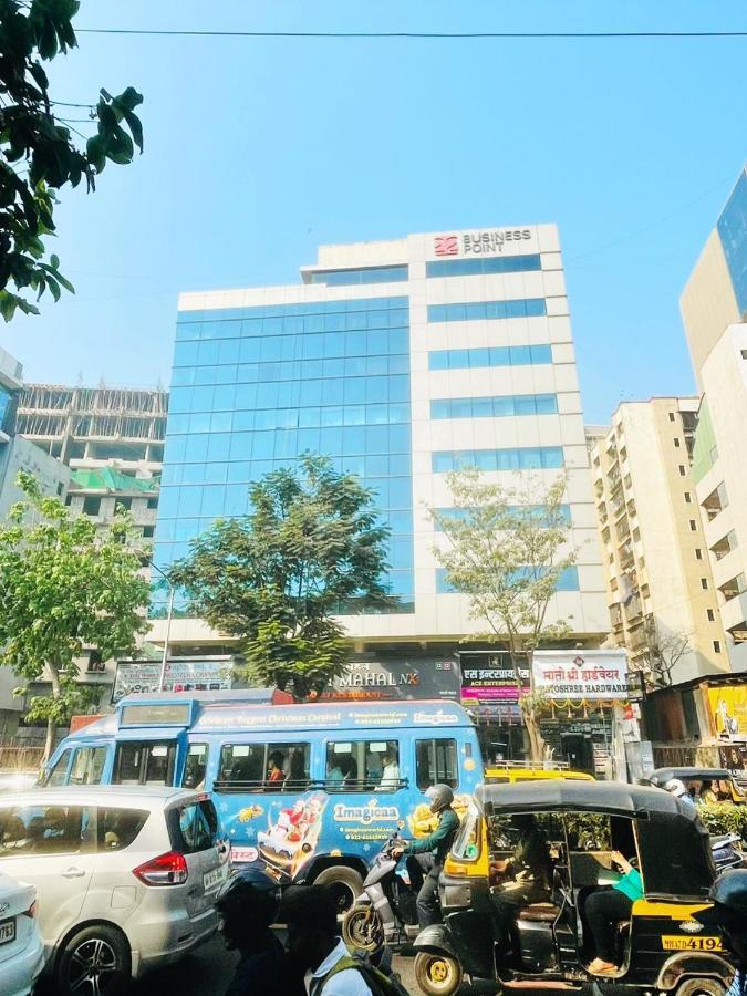 Hotel Hilton Suites ムンバイ エクステリア 写真